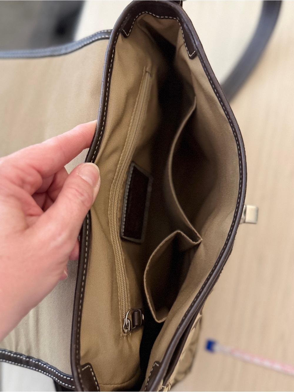 Coach Khaki and Chocolate Signature Canvas Turnlock Shoulder Bag - Picture 9 of 12
